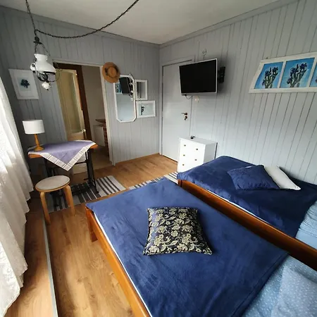 Balbina Guest house *